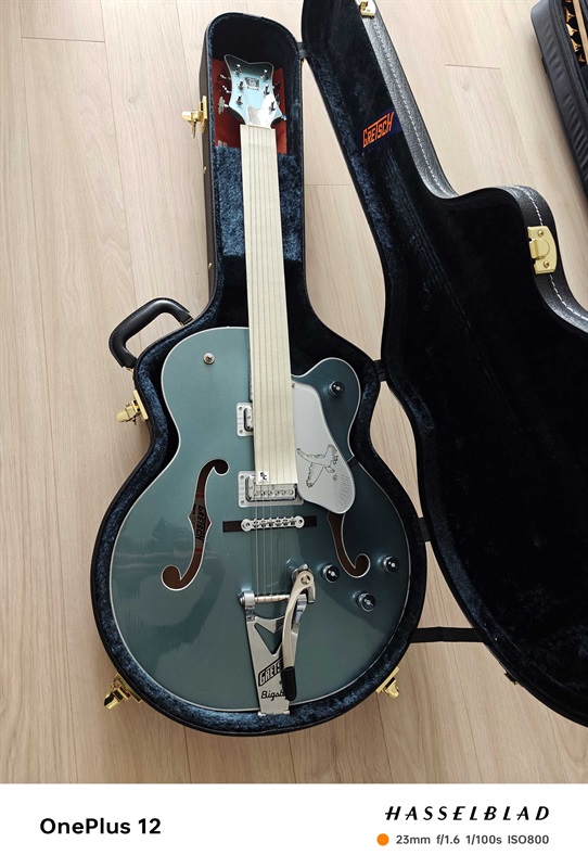 GRETSCH G6136TSL-140の画像